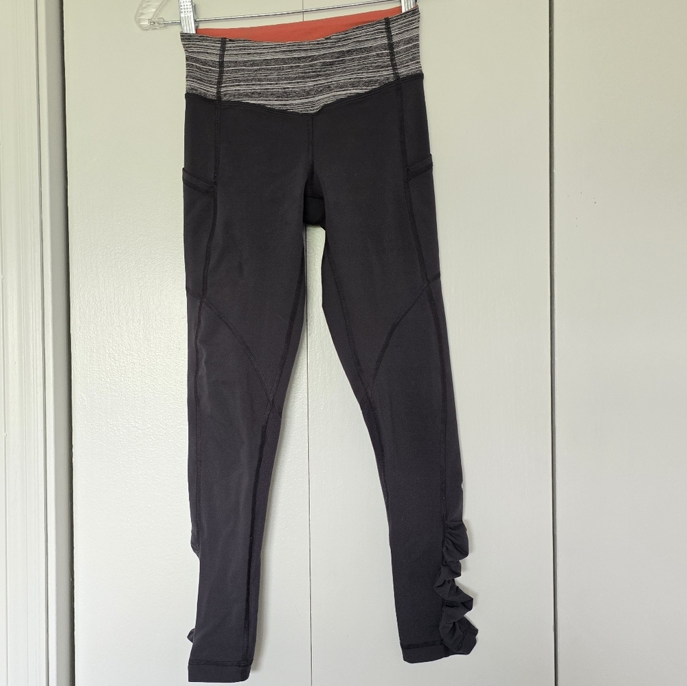 Lululemon  Pace Queen Tight 7/8 Leggings Womens Charcoal Grey Luxtreme Size 2